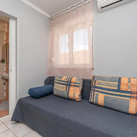 Apartment In With Wifi *