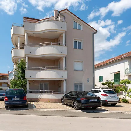 Appartement Stunning In Biograd Na Moru